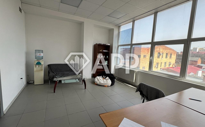 Сдам офисное помещение, 23 м² фото