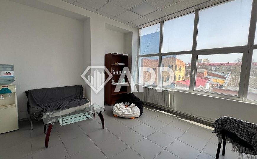 Сдам офисное помещение, 23 м² фото