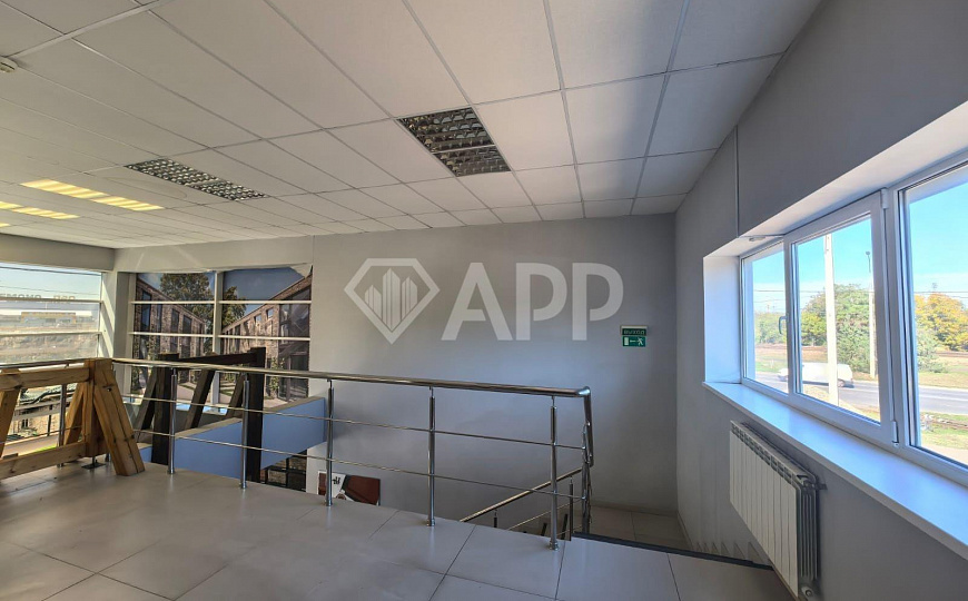 Продам помещение свободного назначения, 471 м² фото