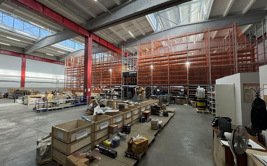 Склад 3857м2 фото