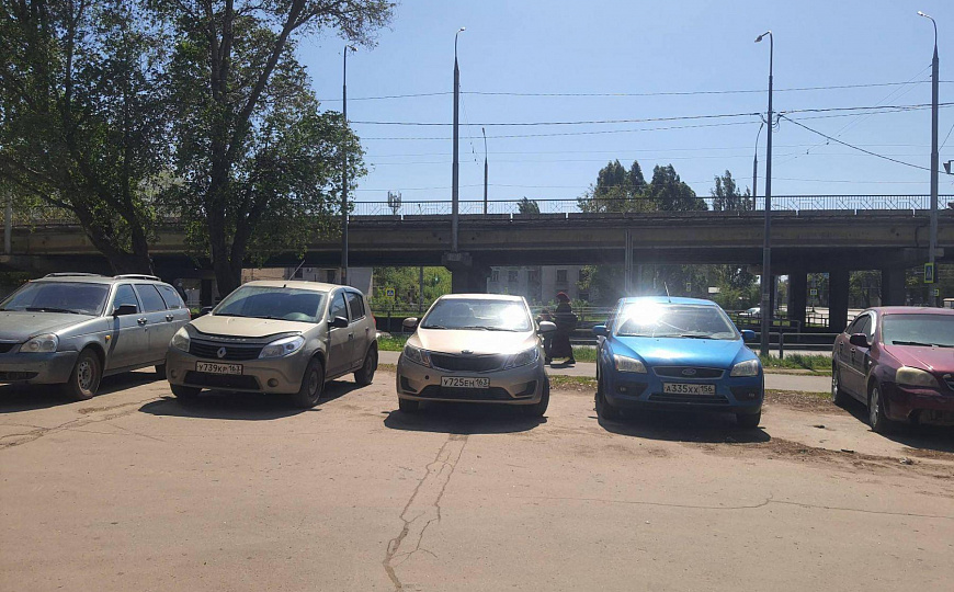 Помещение свободного назначения 341 кв. м на первой линии фото