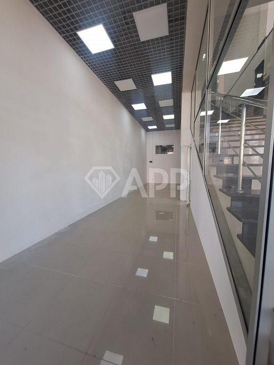 Сдам торговое помещение, 60 м² фото