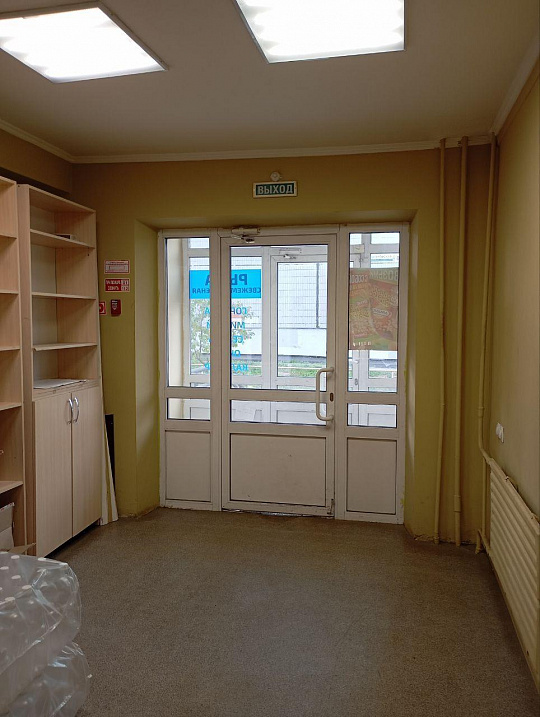 Под ПВЗ, торговлю или офис 58,2  м² фото