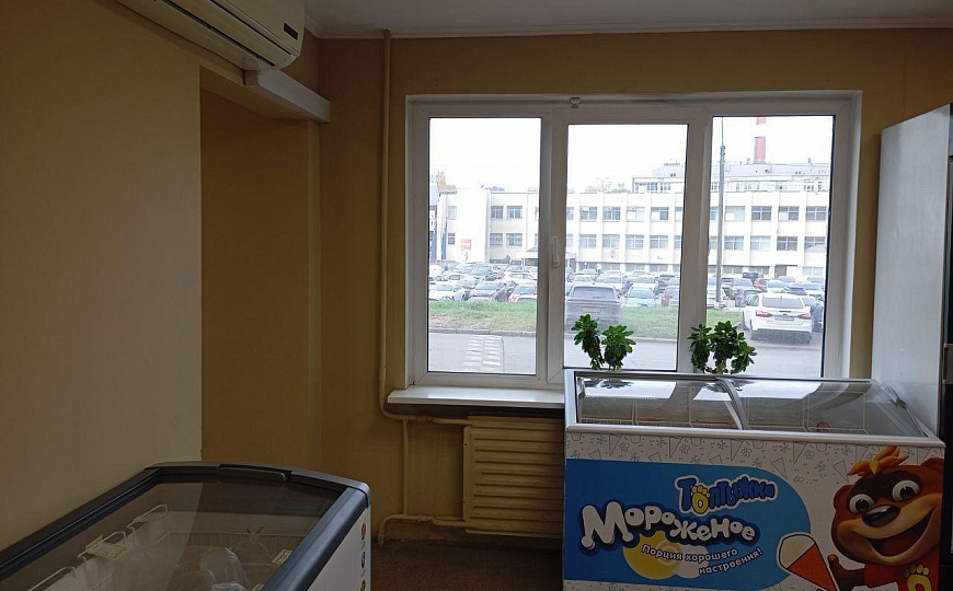 Под ПВЗ, торговлю или офис 58,2  м² фото