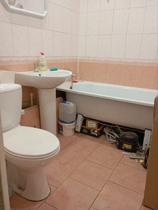Под ПВЗ, торговлю или офис 58,2  м² фото