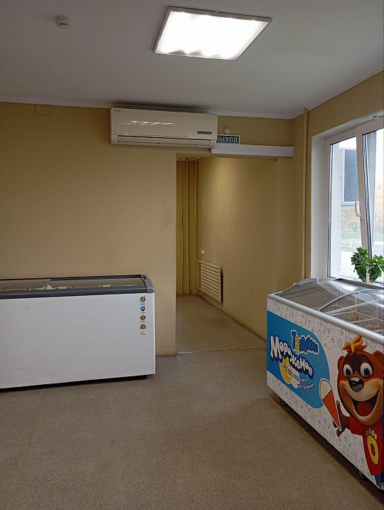 Под ПВЗ, торговлю или офис 58,2  м² фото