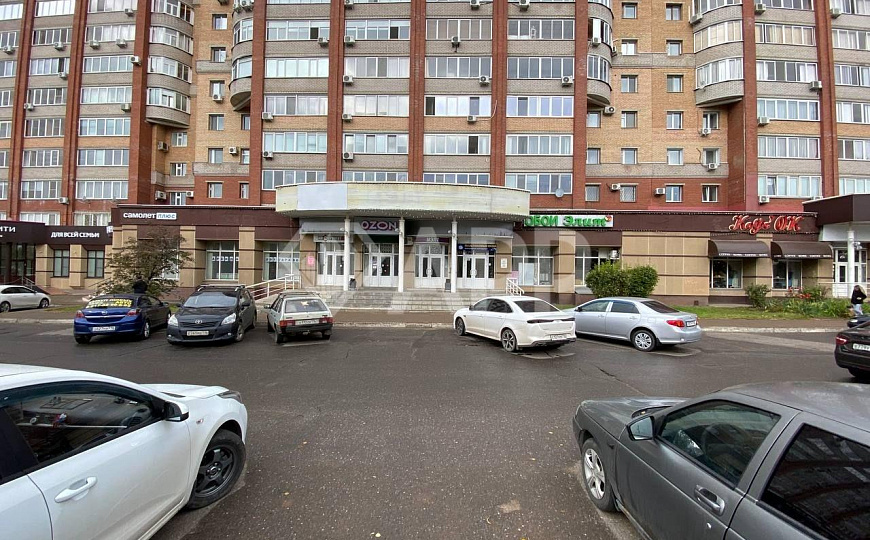 Аренда 1 линия 70 м² фото