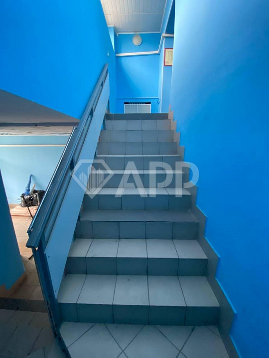 Аренда 1 линия 70 м² фото