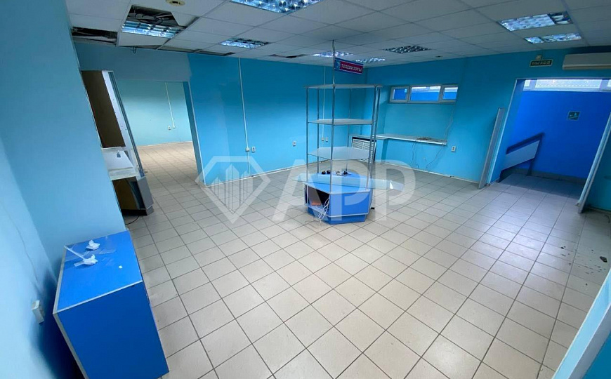 Аренда 1 линия 70 м² фото