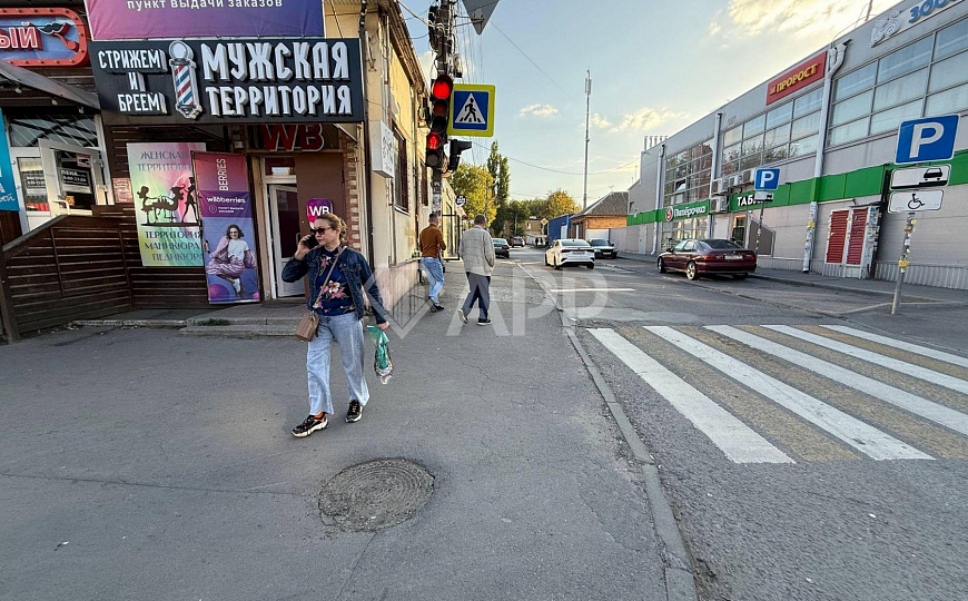 Высокий трафик/Витражное остекление/60м2 фото