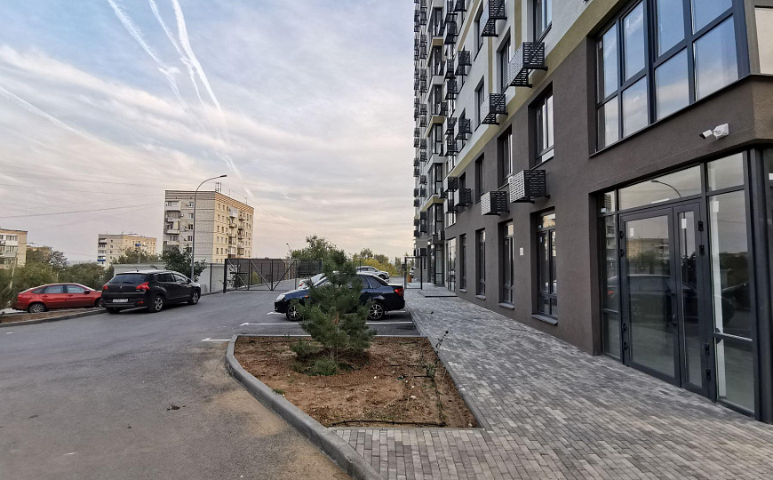 Помещение для арендного бизнеса в новом доме, 345 м² фото