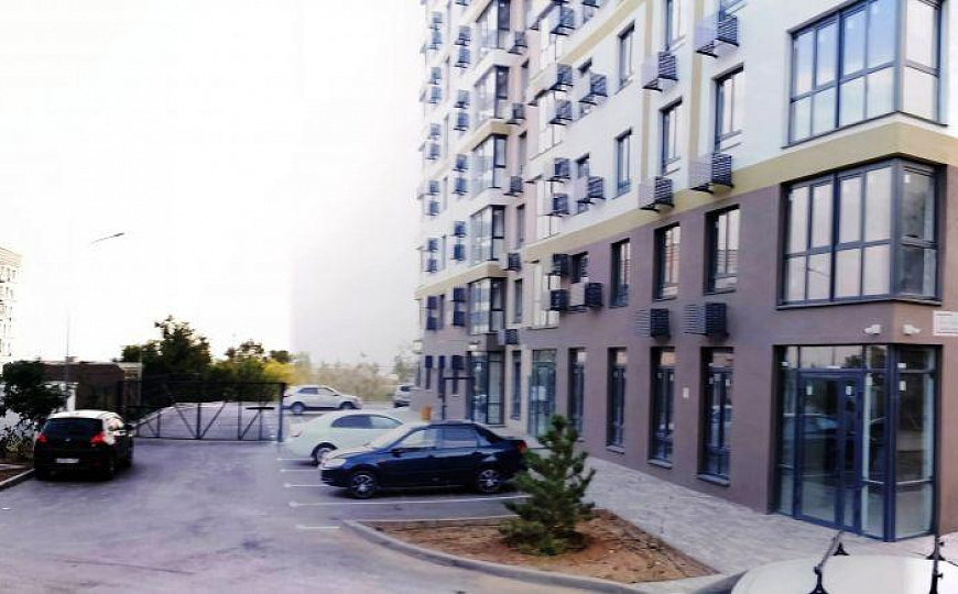 Помещение для арендного бизнеса в новом доме, 345 м² фото