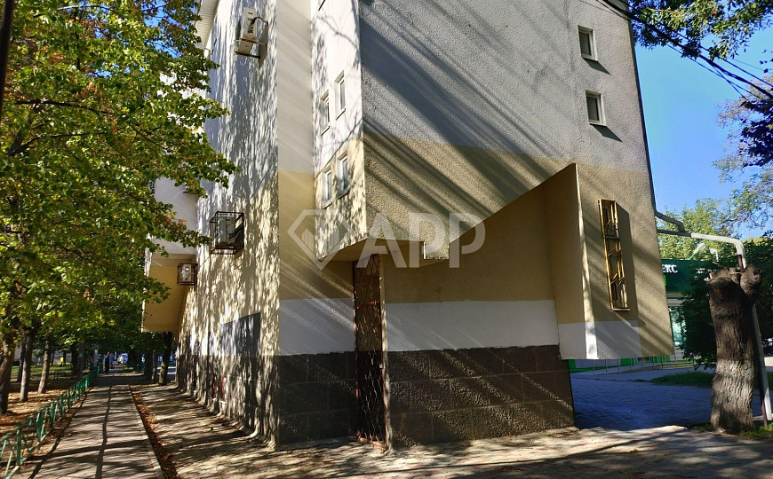 Сдаю помещение свободного назначения, 357.8 м² фото