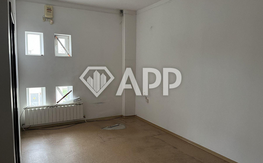 Продаю нежилое здание, 357.8 м² фото