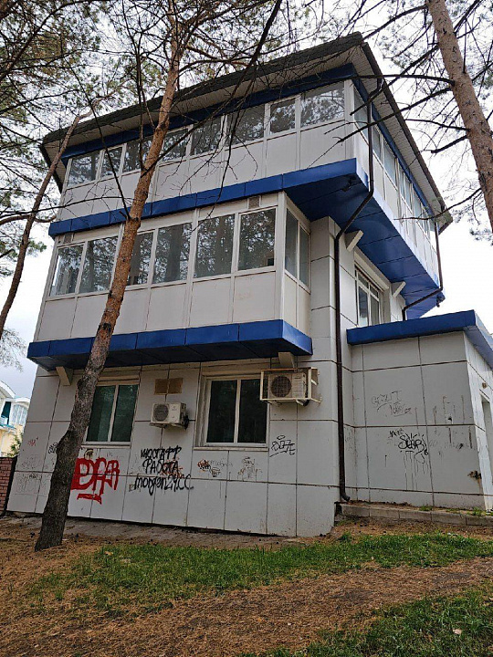 Отдельно стоящее здание фото