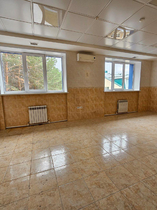 Отдельно стоящее здание фото