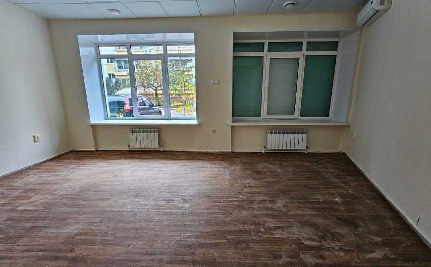 Отдельно стоящее здание фото