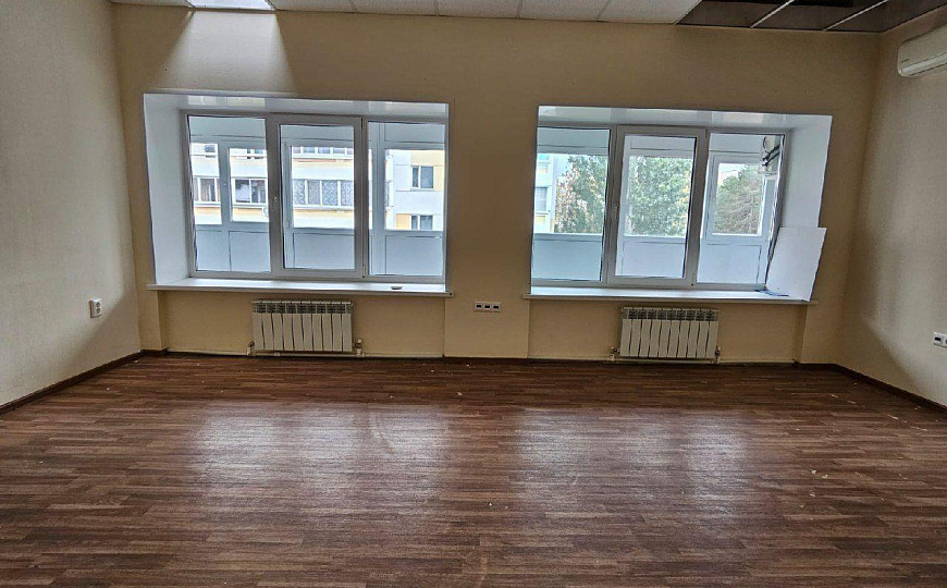 Отдельно стоящее здание фото