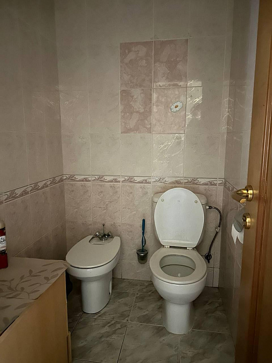 Продажа офиса 385 м2 на ул.А.Толстого фото
