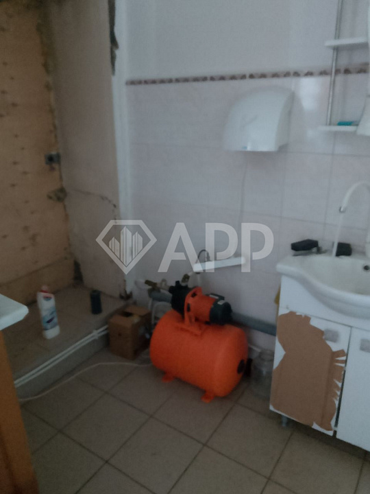 Продается база с ангаром, с офисными помещениями на берегу реки Ольховка с отдельным выходом на бере фото