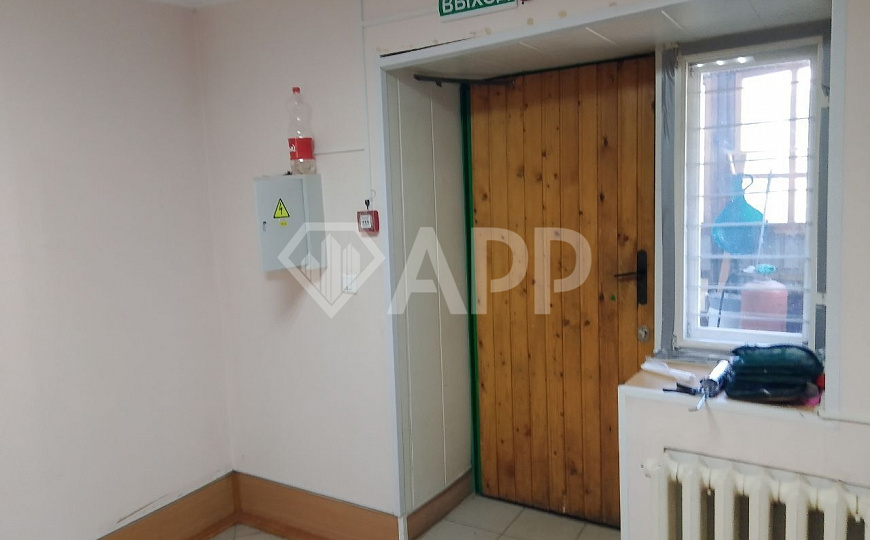 Продается база с ангаром, с офисными помещениями на берегу реки Ольховка с отдельным выходом на бере фото