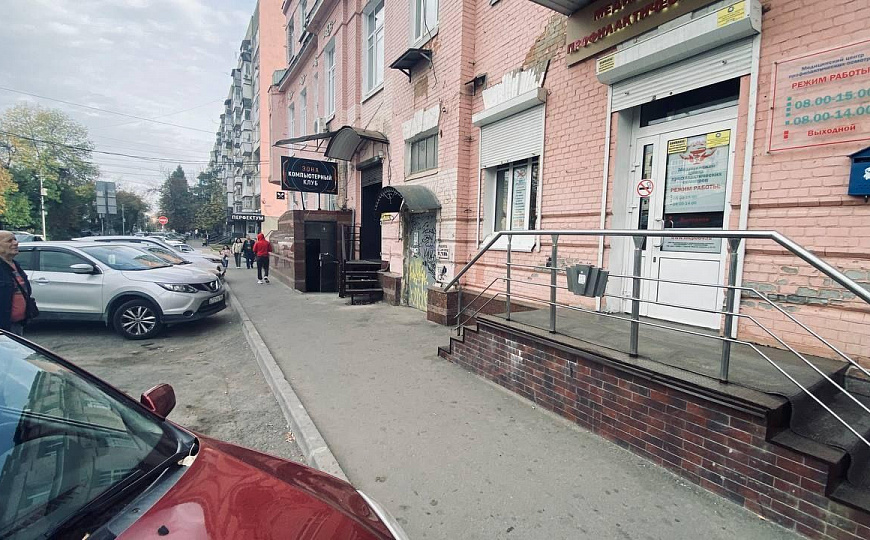 Магазин проходное место 26 м2. фото