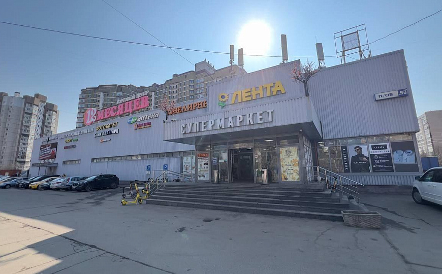 Сдам в ТЦ помещение  с мокрыми точками, 65,06 м² фото