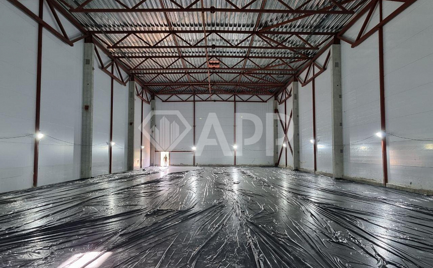 Продажа складских помещений фото