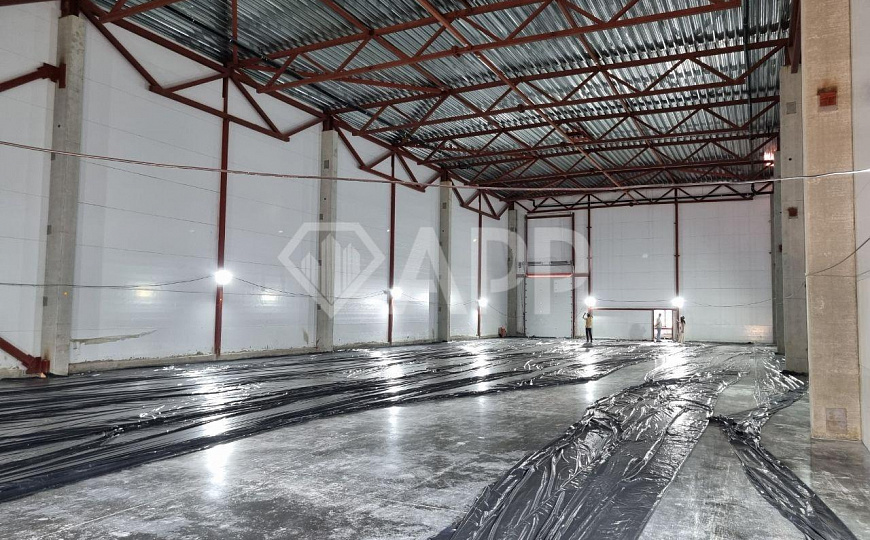 Продажа складских помещений фото