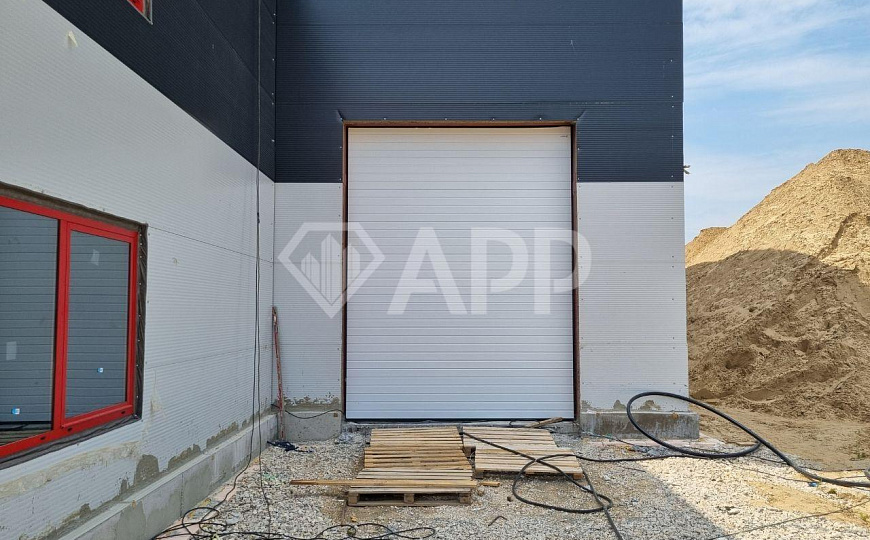 Продажа складских помещений фото