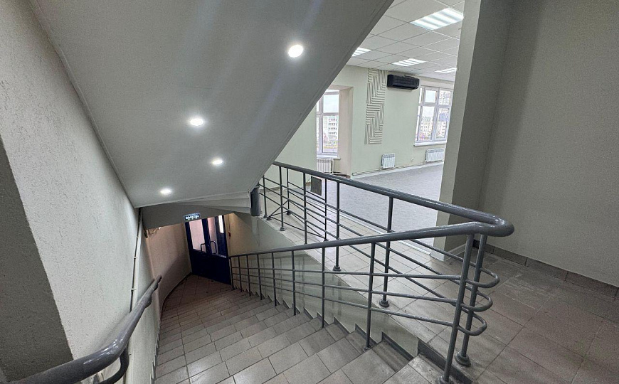 Помещение свободного назначения фото