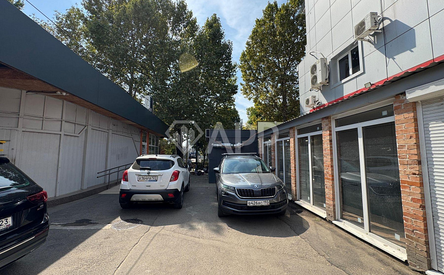 Сдам помещение свободного назначения, 340 м² фото