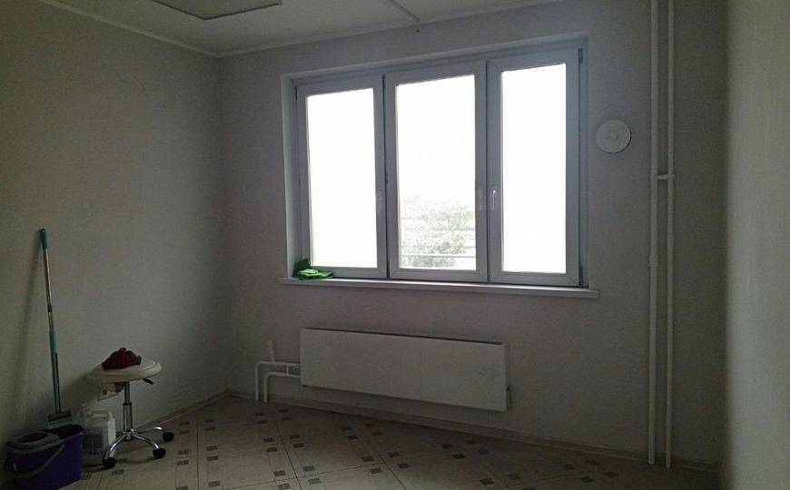 Помещение на 1 этаже,38  м² фото