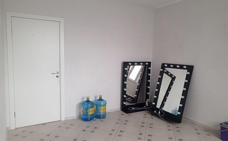 Помещение на 1 этаже,38  м² фото