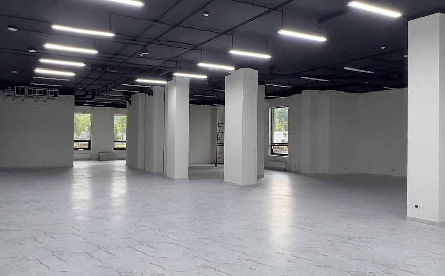 Сдам помещение с соседями сетевиками , 147 м² фото