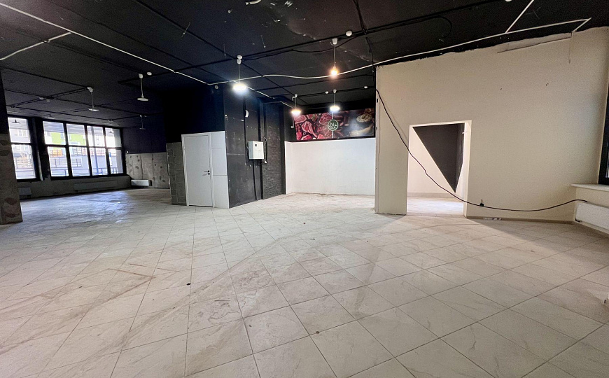 Помещение свободного назначения 231м2 фото