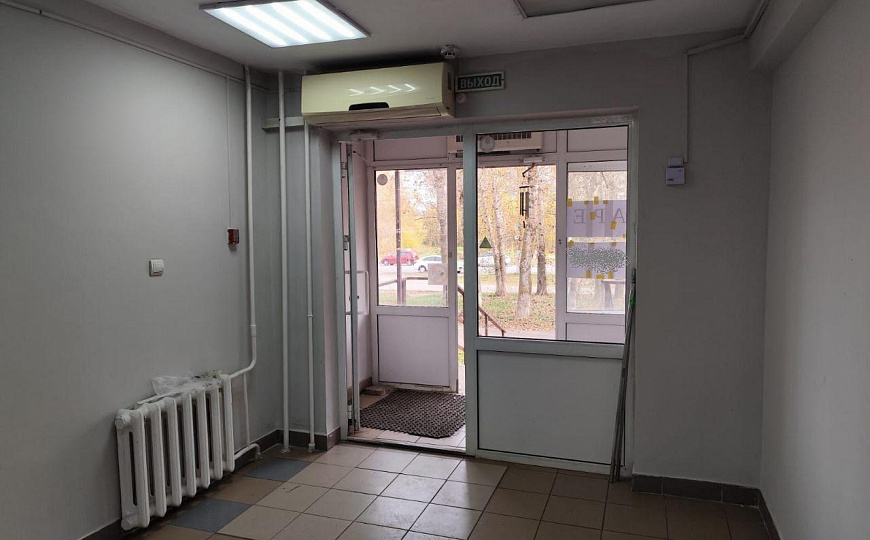 Помещение свободного назначения на 1 линии ул. Союзной фото