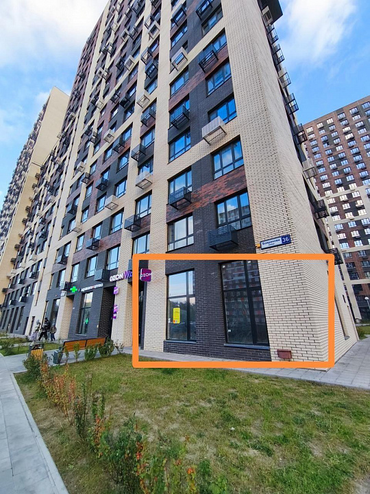 68,2 м² свободного назначения с большим трафиком фото