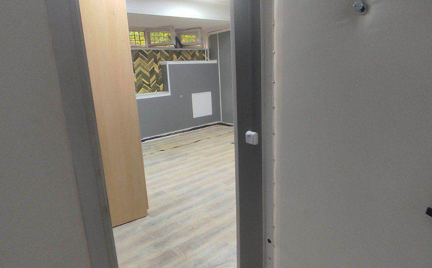 Сдам помещение под офисы фото