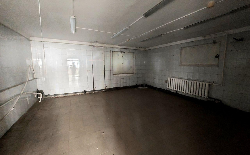 Помещение свободного назначения в центре фото