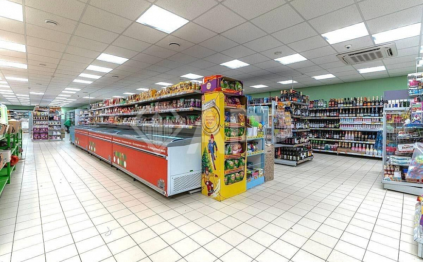 Предлагается в аренду торговое помещение фото