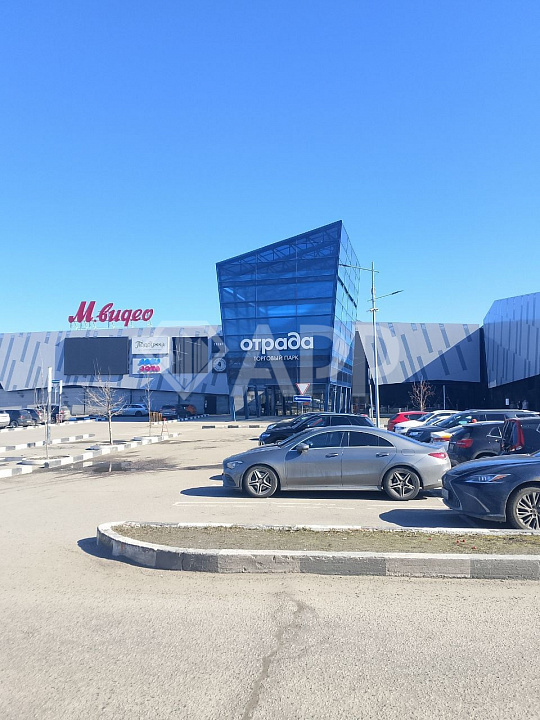 ТОРГОВЫЕ ПЛОЩАДИ в ТЦ ОТРАДА от 2 м2 до 1100 м2 фото