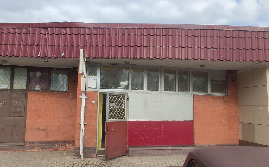Сдам торговое помещение на высоком трафике фото