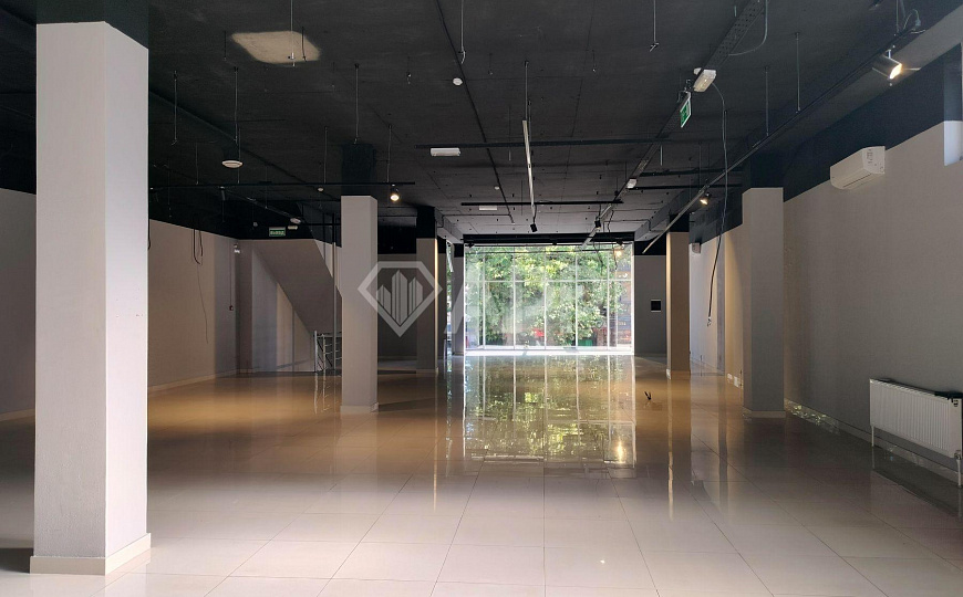 Сдаю помещение свободного назначения, 346.1 м² фото