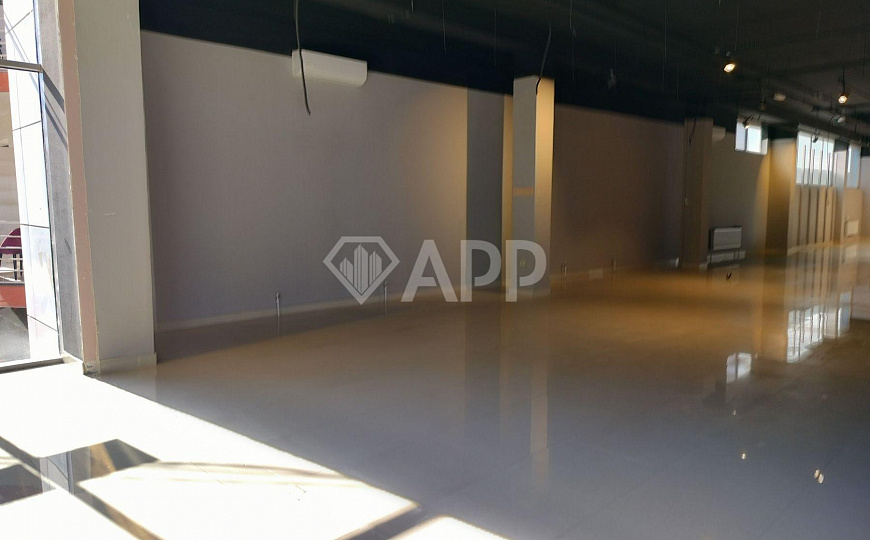 Сдаю помещение свободного назначения, 346.1 м² фото