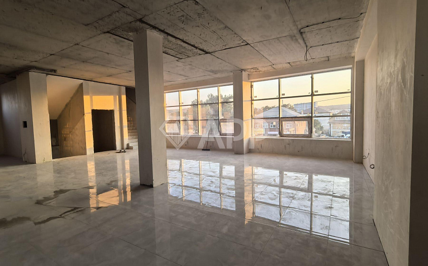 Сдам отдельно стоящее здание, 1 000 м² фото