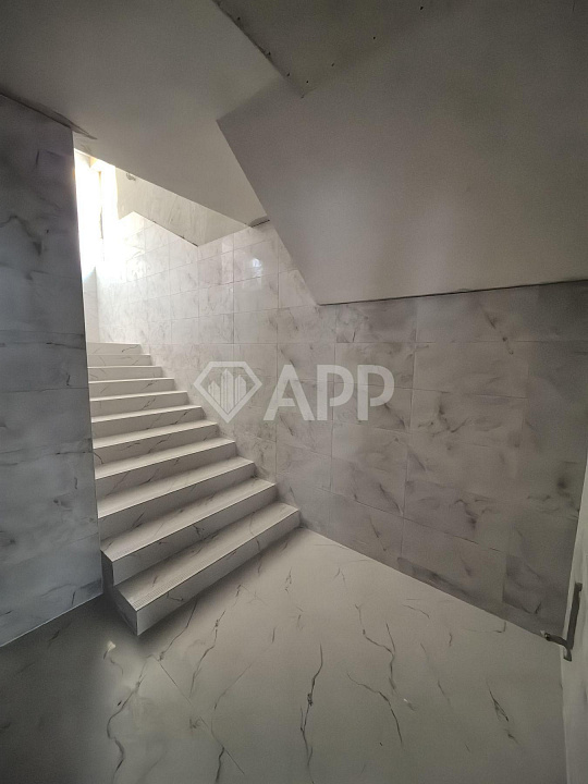 Сдам отдельно стоящее здание, 1 000 м² фото