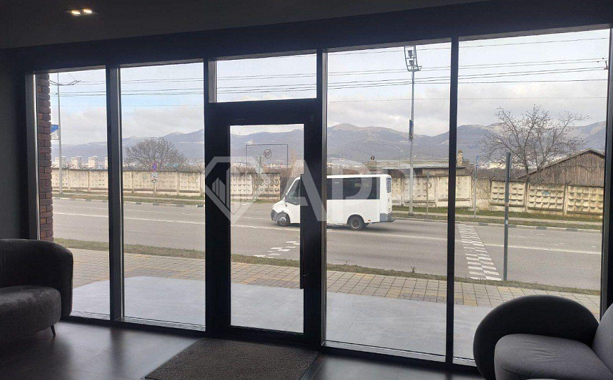 Сдаю торговое помещение 150 м2 фото