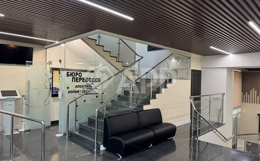 Офис рядом с метро, 69 кв.м. фото