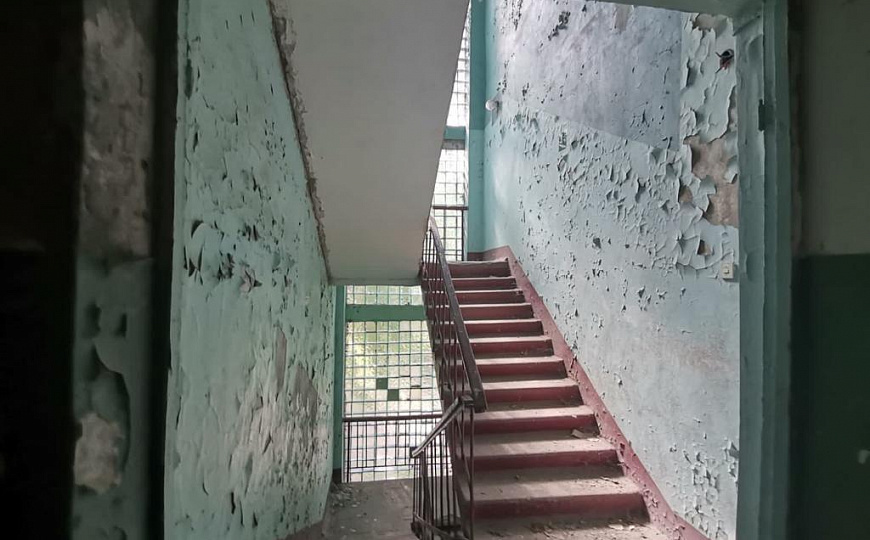 Отдельно стоящие здания 2051,7 м² с зу 1894 м²  фото